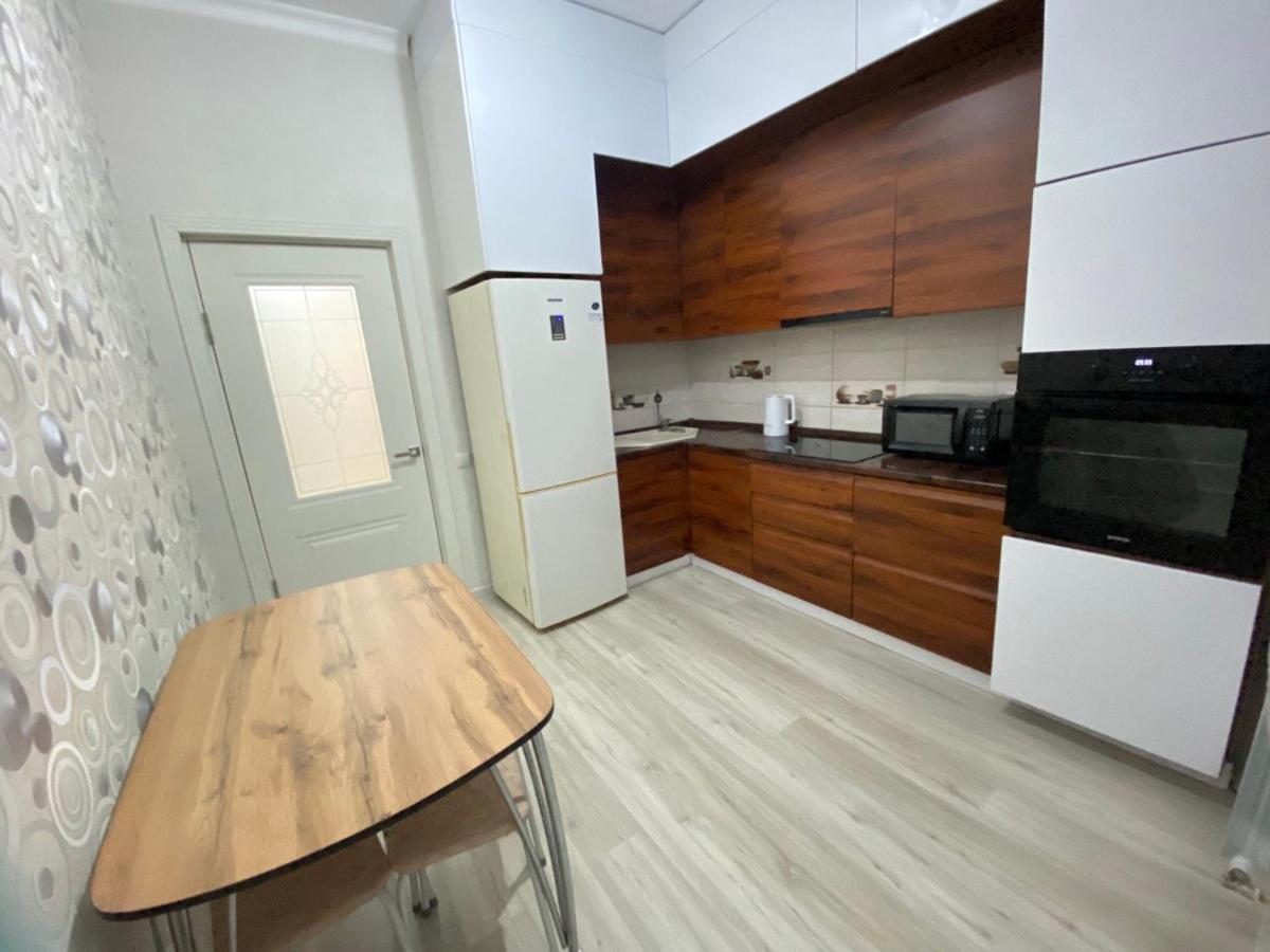 Whitehome In Panorama Park Astana Buitenkant foto
